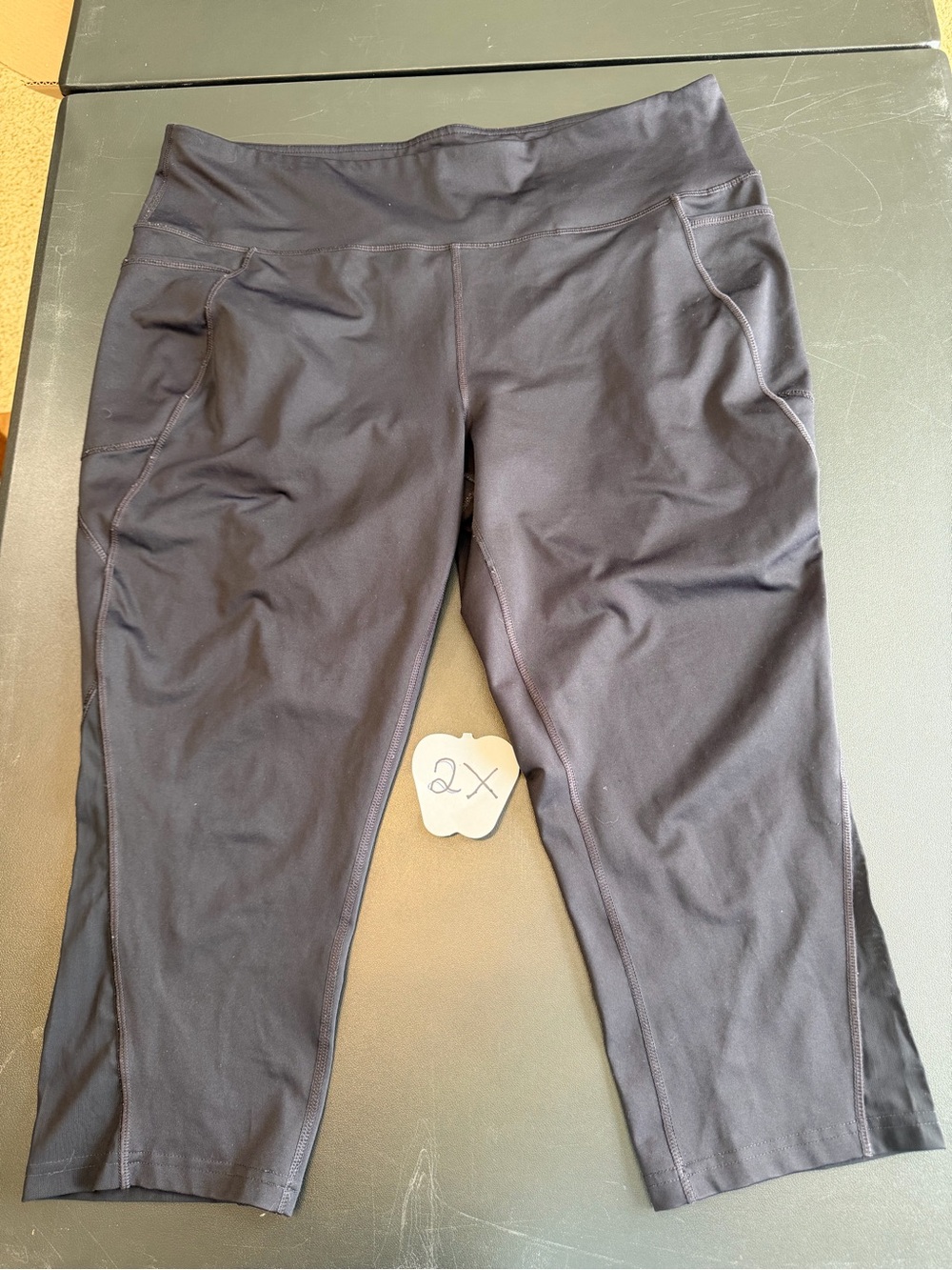 tek gear Black Crop Leggings with Side Pockets